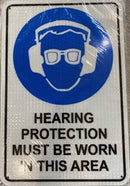 HEARING PROTECTION MUST BE WORN IN THIS AREA (CL)