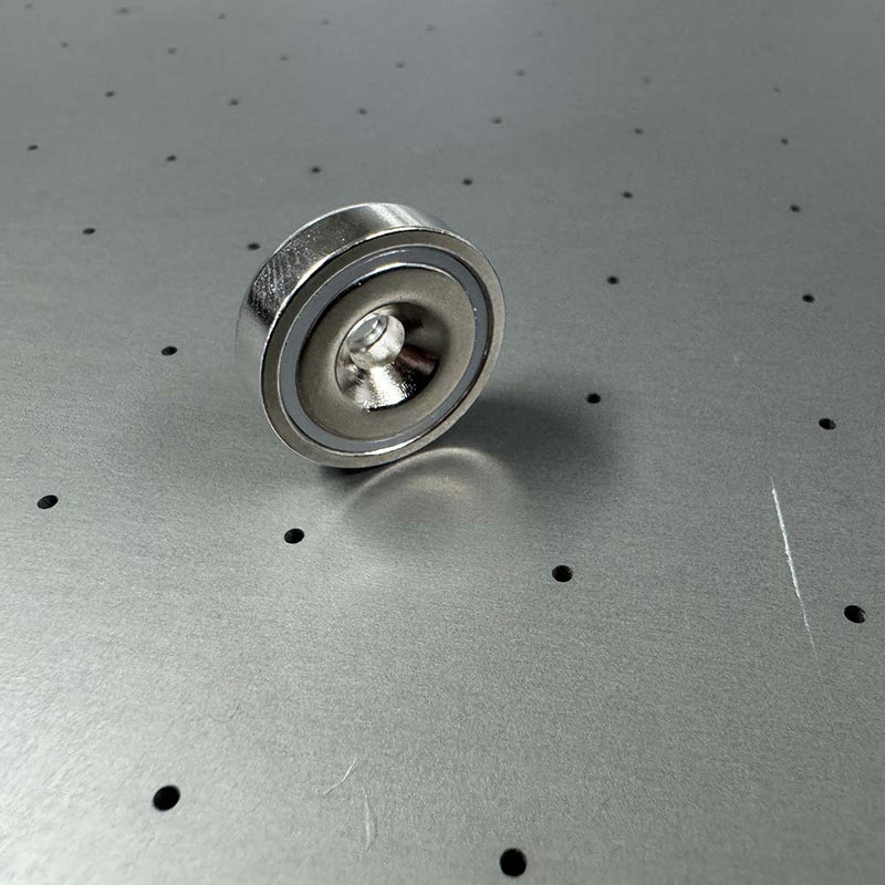 Pot Magnet with Countersunk Hole